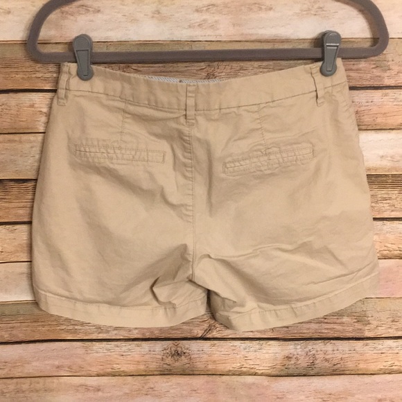 Size 0 Old Navy Everyday Shorts - Picture 2 of 4